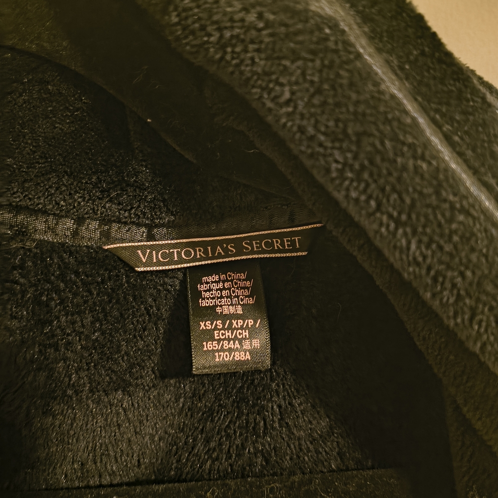 Victoria's Secret Black Robe - Picture 3 of 4